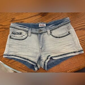 Mudd Juniors Size 7 Light Denim Shorts